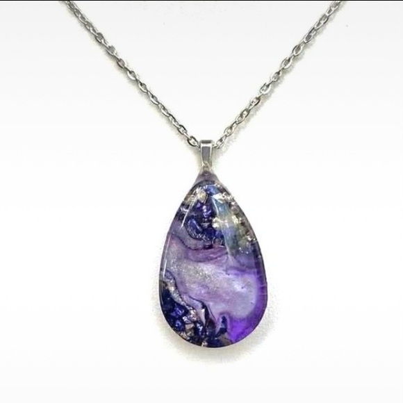 Jewelry - Handmade Resin 3D Purple Resin Teardrop Necklace